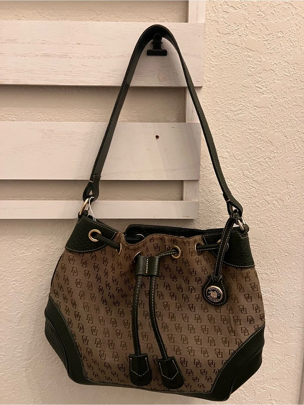 Vintage Dooney & Bourke Green Leather Tan DB Monogram Bucket Shoulder Bag